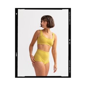 ARQ Wide Strap Bra in Chartreuse